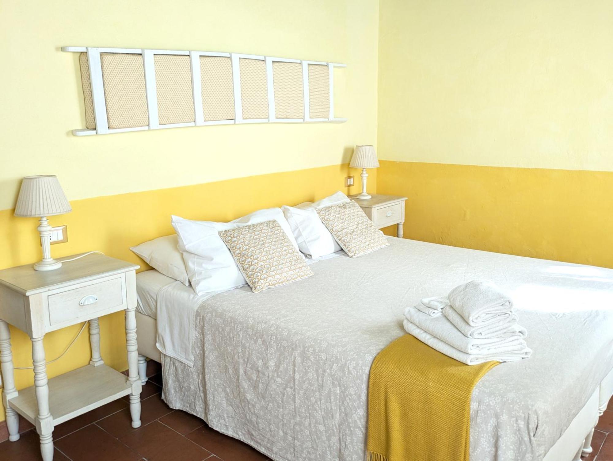 La Bugneta Bed & Breakfast Пиетрасанта Стая снимка